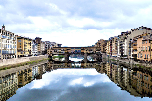 Ponte Vecchio, Twice Right