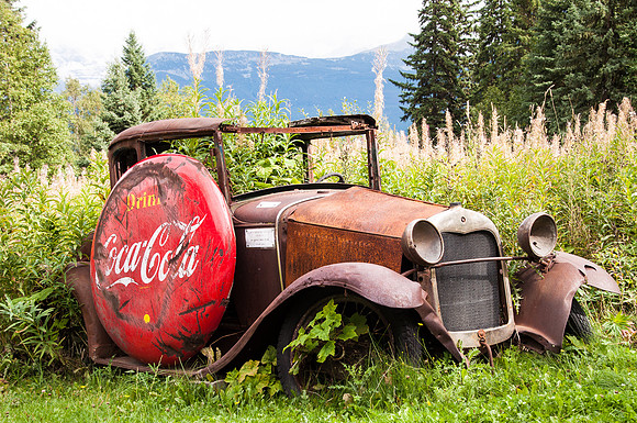 Vintage Coupe 'n' Cola
