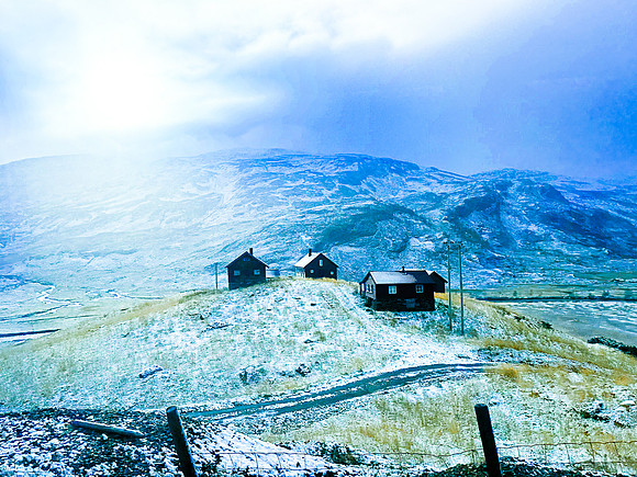 Momentary Extremes, Myrdal