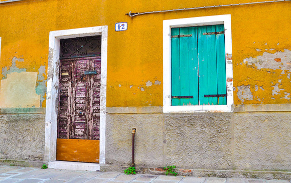 #12, The Mustard House