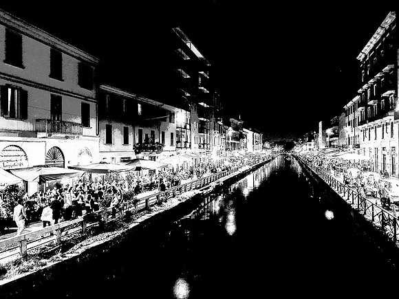 Naviglio Grande, Milan (nighttime)